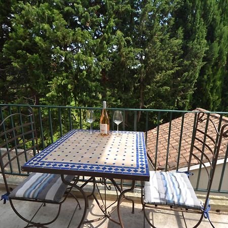 Appartement Tarascon Exterior photo