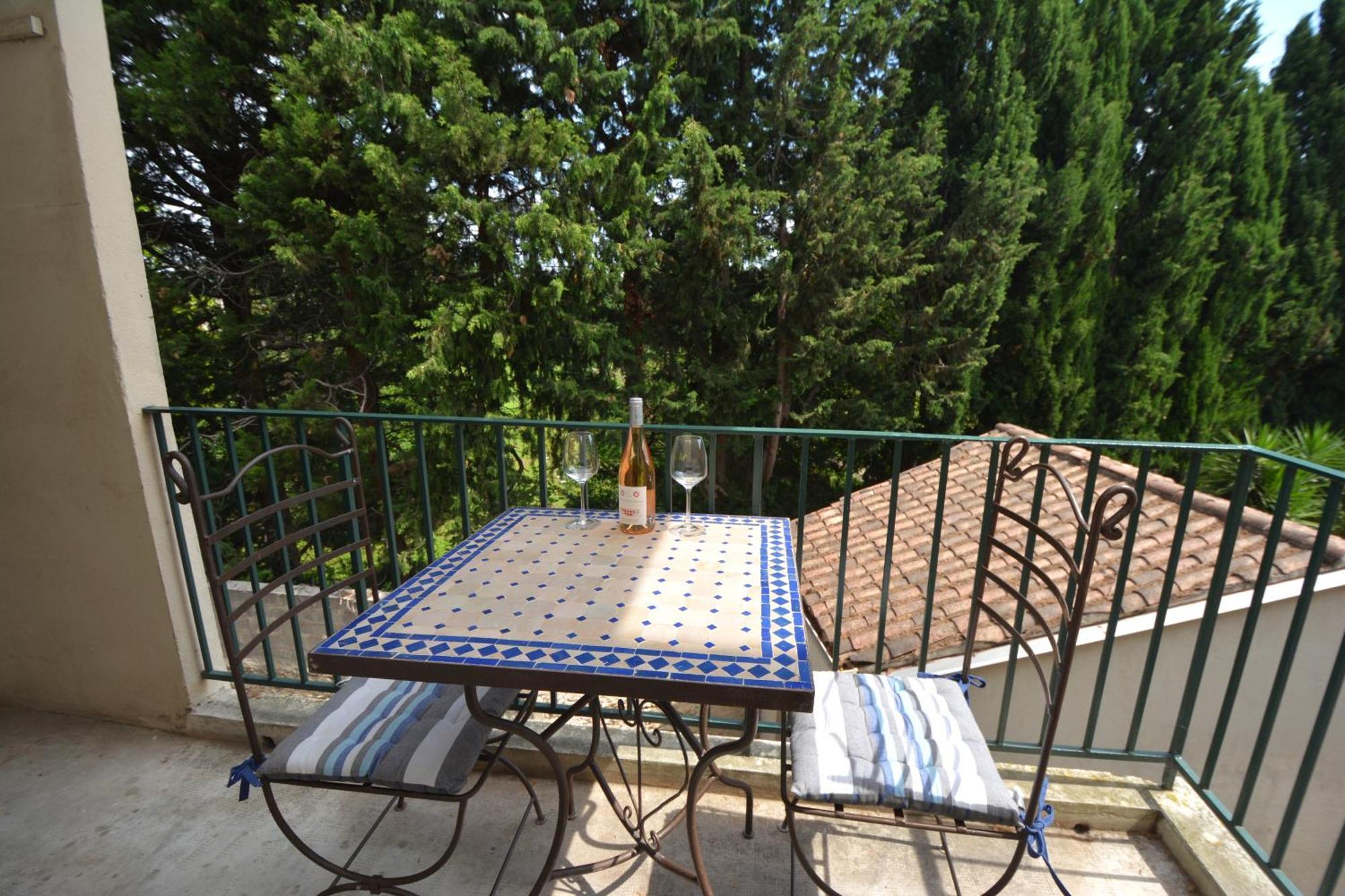 Appartement Tarascon Exterior photo